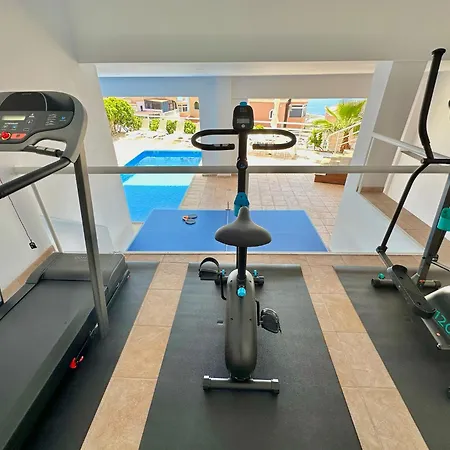 Luxury Taoro Private Heated Pool Free Car Except Christmas * Costa Adeje (Tenerife)