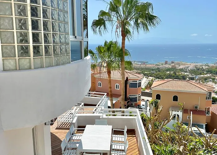 Luxury Taoro Private Heated Pool Free Car Except Christmas 别墅