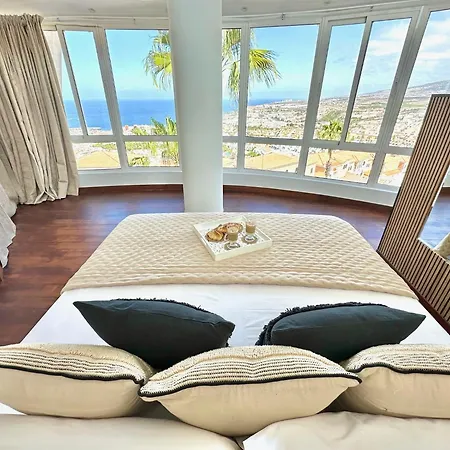 Luxury Taoro Private Heated Pool Free Car Except Christmas Villa *