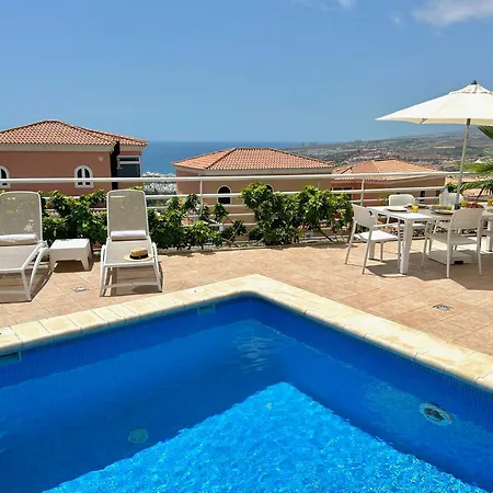 빌라 Luxury Taoro Private Heated Pool Free Car Except Christmas 아데제